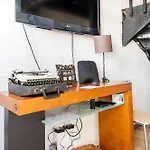 別荘 Garden Stays, With Bbq, Easy Parking Near Tejo, Fast Access To Alfama & Downtown