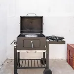 Garden Stays, With Bbq, Easy Parking Near Tejo, Fast Access To Alfama & Downtown * リスボン